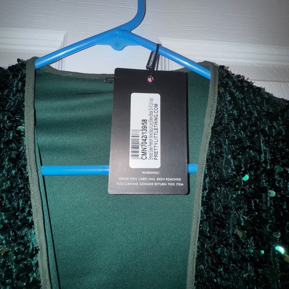 PrettyLittleThing Green Sequin dress - Picture 2 of 5